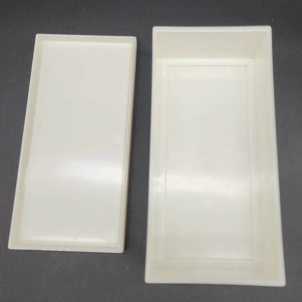 Clinique White Plastic Vanity Storage Box Case Makeup Skincare Organizer Decor